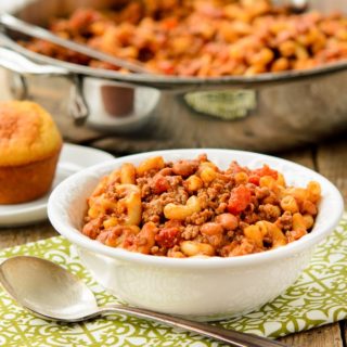 Skillet Chili Mac for #WeekdaySupper with #McSkilletSauce